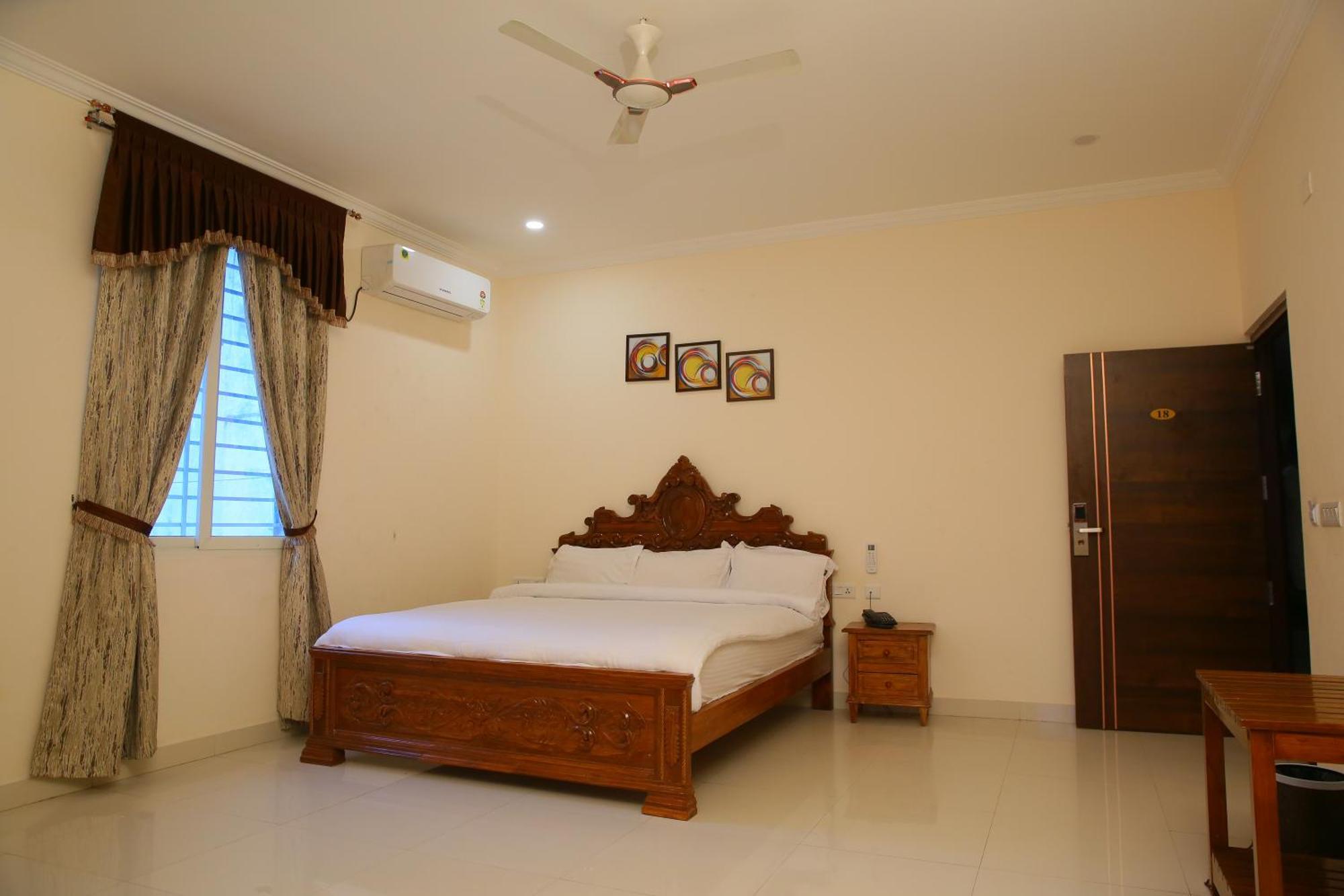 Saba Executive Rooms And Apartments Χιντεραμπάντ Εξωτερικό φωτογραφία