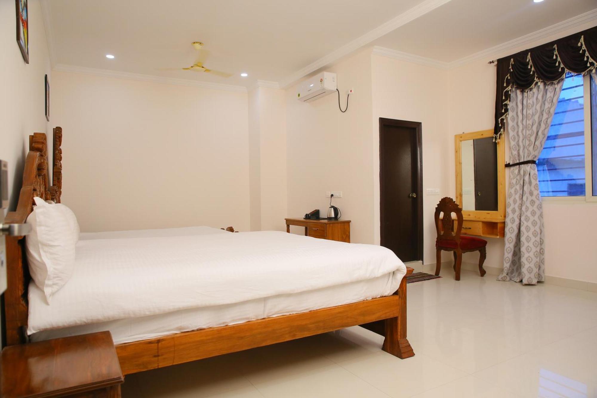 Saba Executive Rooms And Apartments Χιντεραμπάντ Εξωτερικό φωτογραφία
